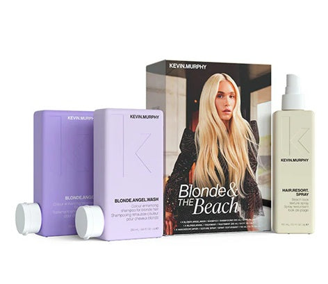 BLONDE AND THE BEACH